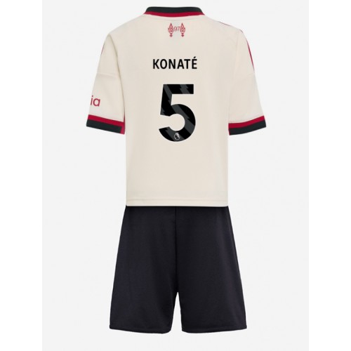 Otroški Nogometni dresi Liverpool Ibrahima Konate #5 Gostujoči 2025-26 Kratek Rokav (+ Kratke hlače)